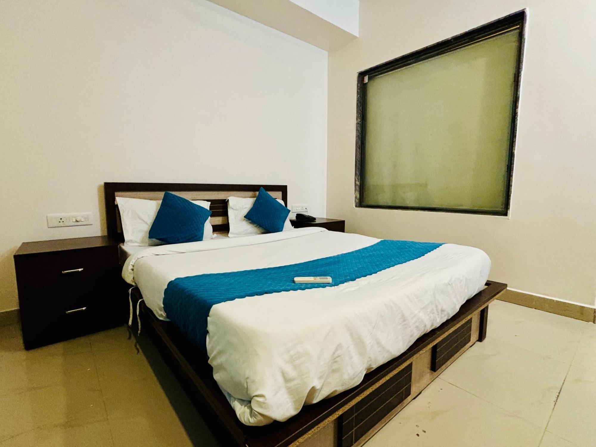 Silver Key Suites Nagpur Exterior foto
