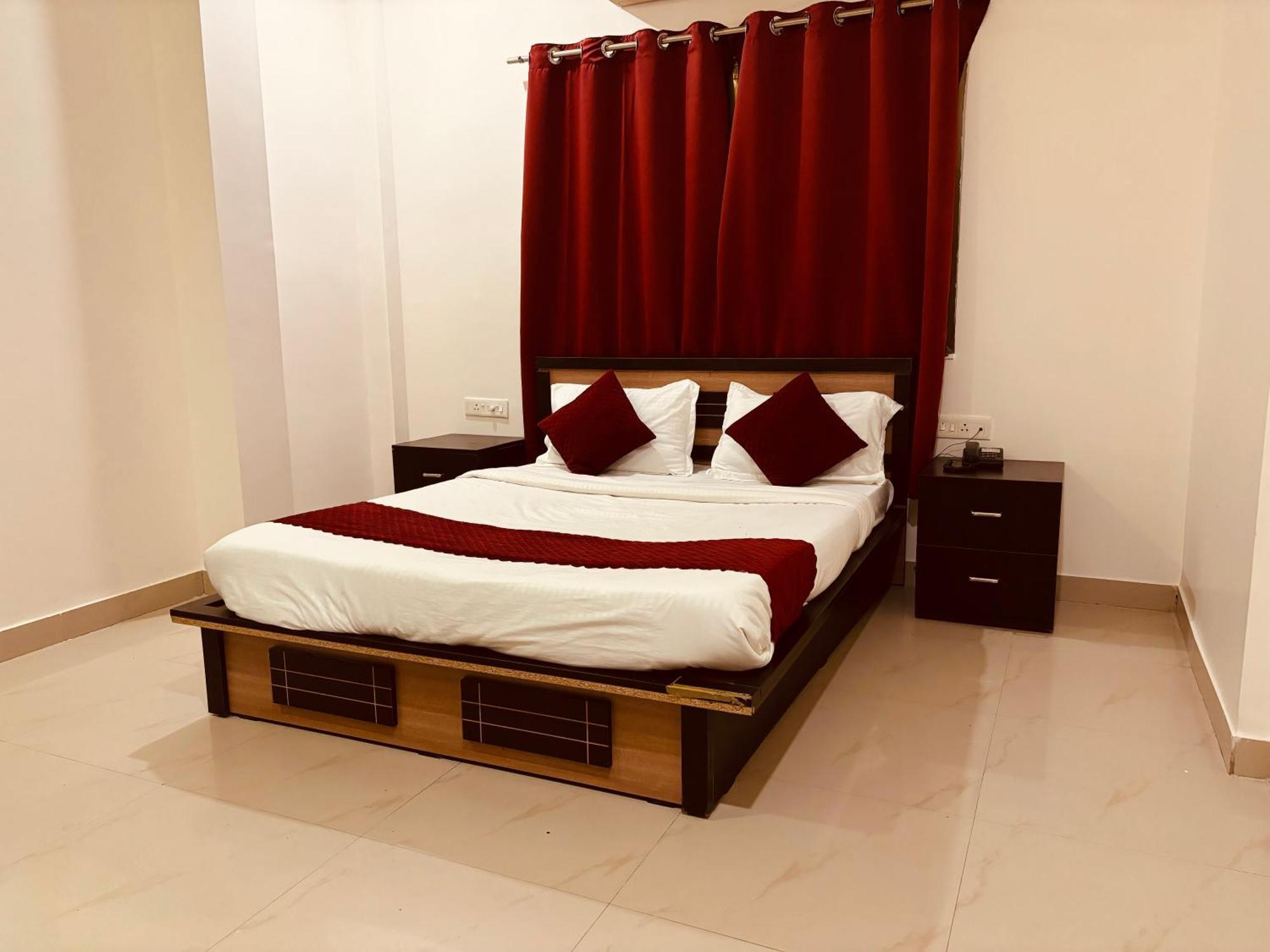 Silver Key Suites Nagpur Exterior foto
